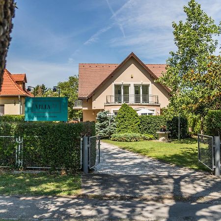 Villa 21 Boutique Rooms Balatonalmádi Exteriör bild
