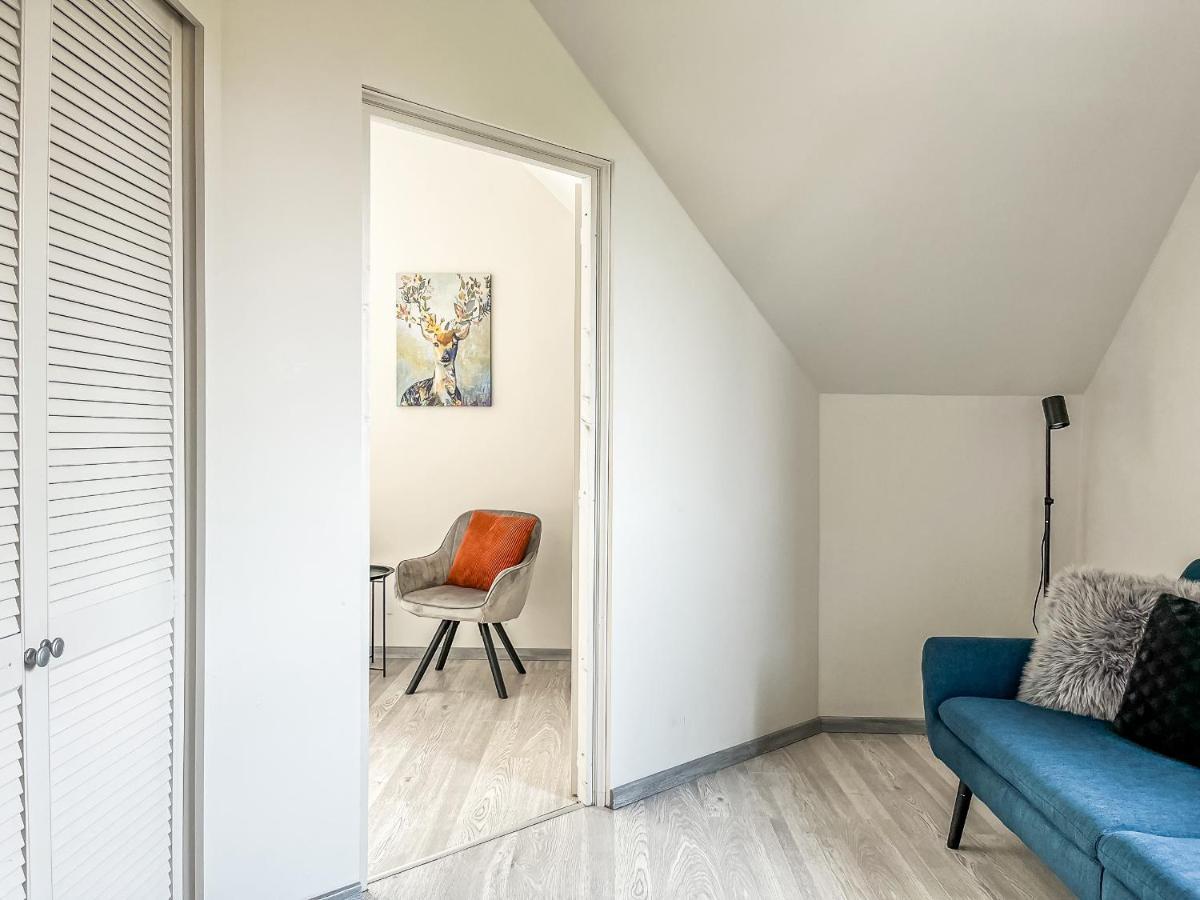 Villa 21 Boutique Rooms Balatonalmádi Exteriör bild