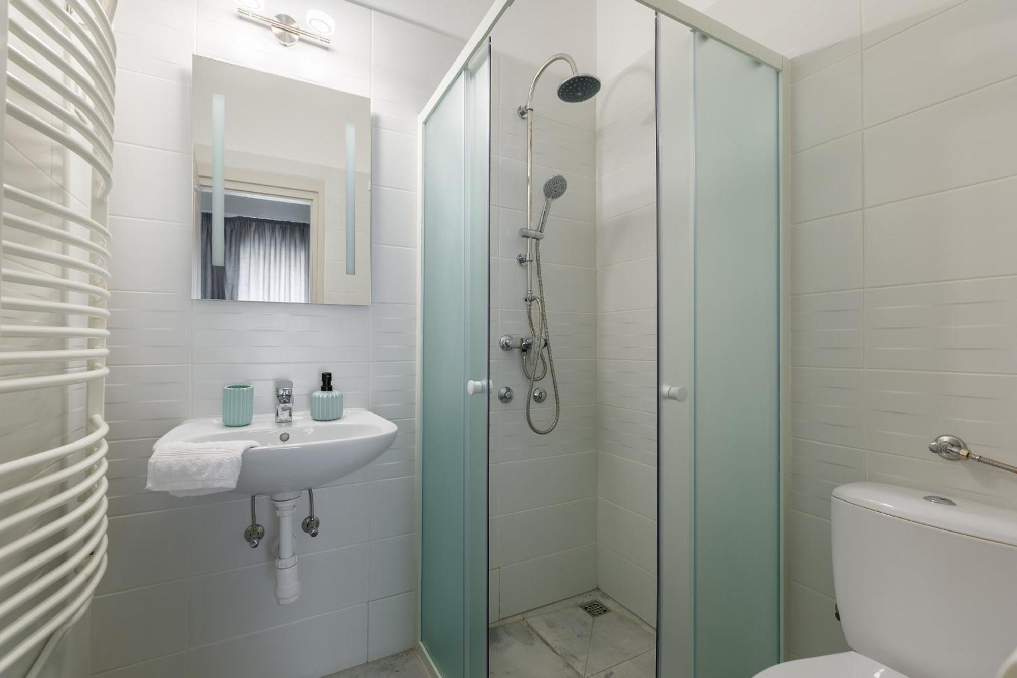 Villa 21 Boutique Rooms Balatonalmádi Exteriör bild